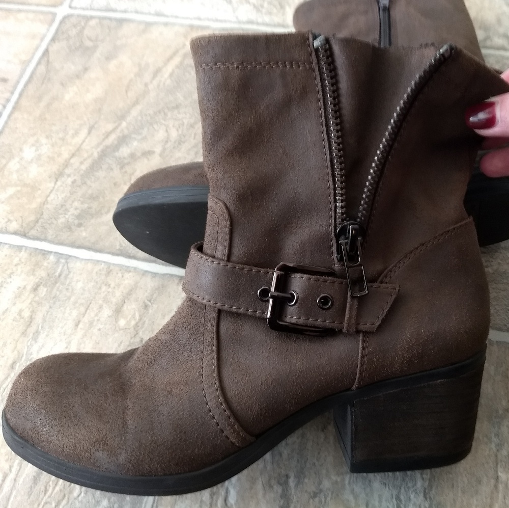 Carlos by Carlos Santana women boots